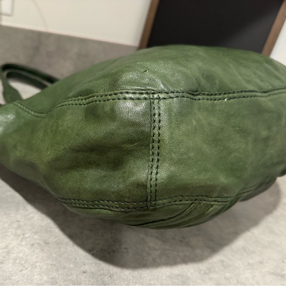 Lucky Brand Green Italian Leather Hobo! GUC!! - Picture 7 of 14